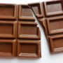 食べ過ぎには注意が必要ですが、チョコレートを食べると健康になれる！健康は生活向上にかかせませんよね。